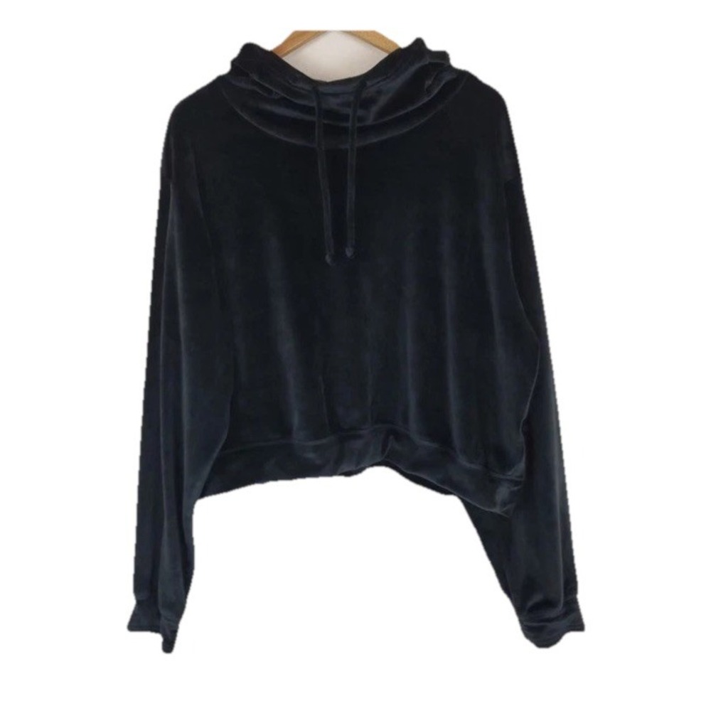 Hollister Gilly Hicks Velour Cropped Fit Pullover Hoodie Medium